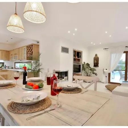Villa Sunlight Eros *
